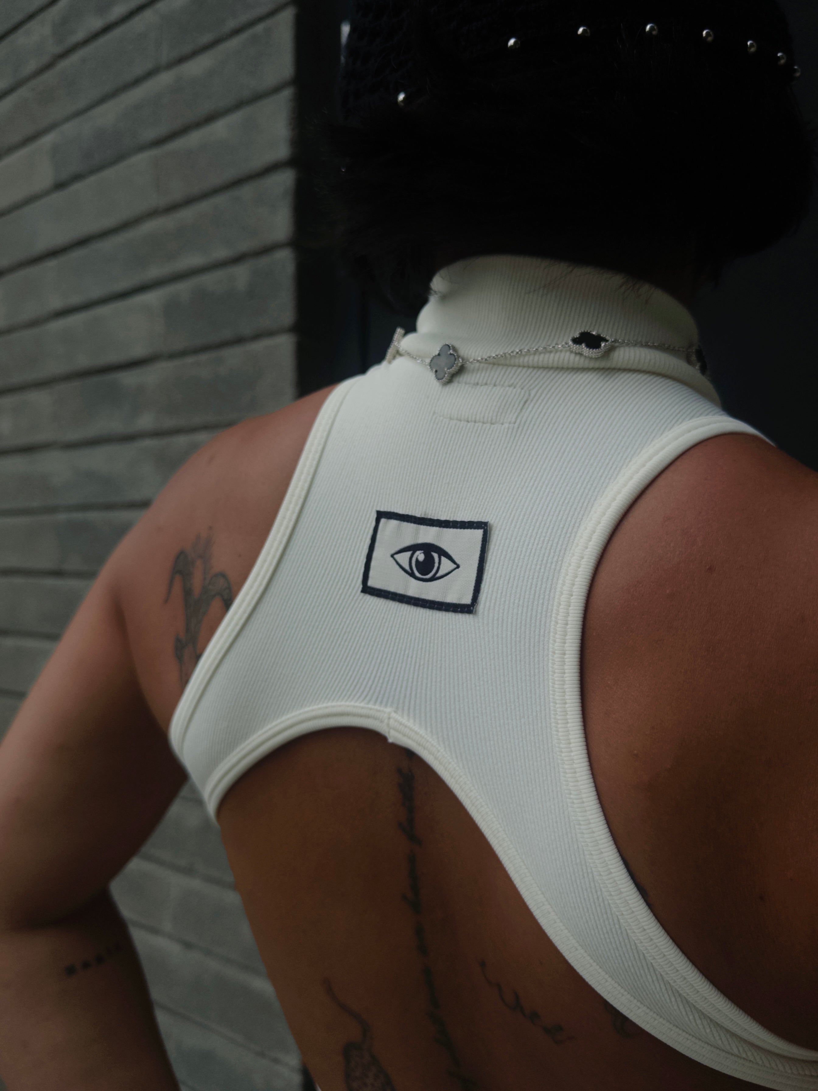 BODY ECLIPSE CRUDO