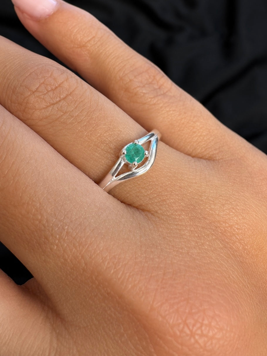 SOLITARIO ARABELLA ESMERALDA 1.65gr / TALLA 7 / PLATA (Joya)