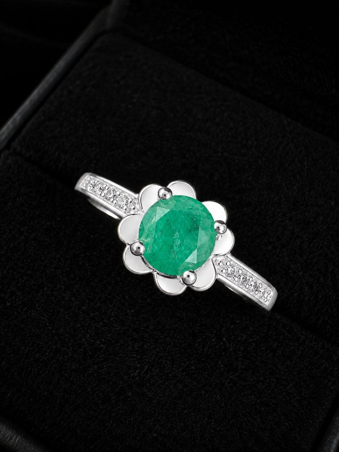 SOLITARIO HALEY ESMERALDA 1.81gr / TALLA 6 / PLATA (Joya)