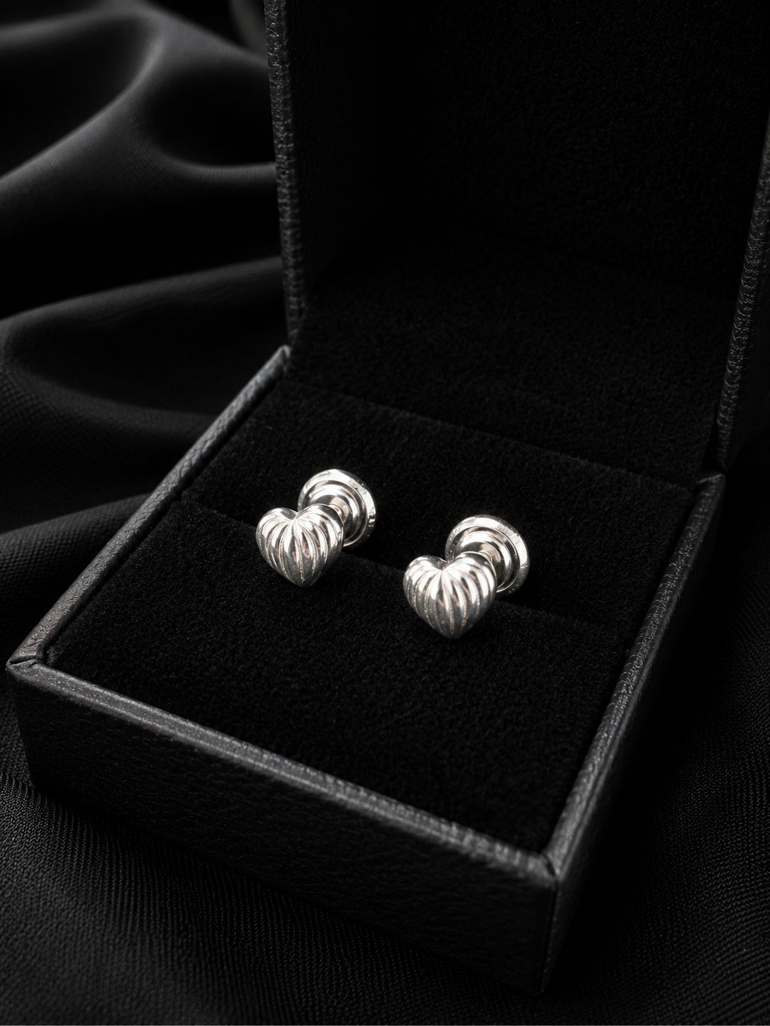 TOPOS CORAZON ACALANADO 0.46gr / PLATA (Joya)