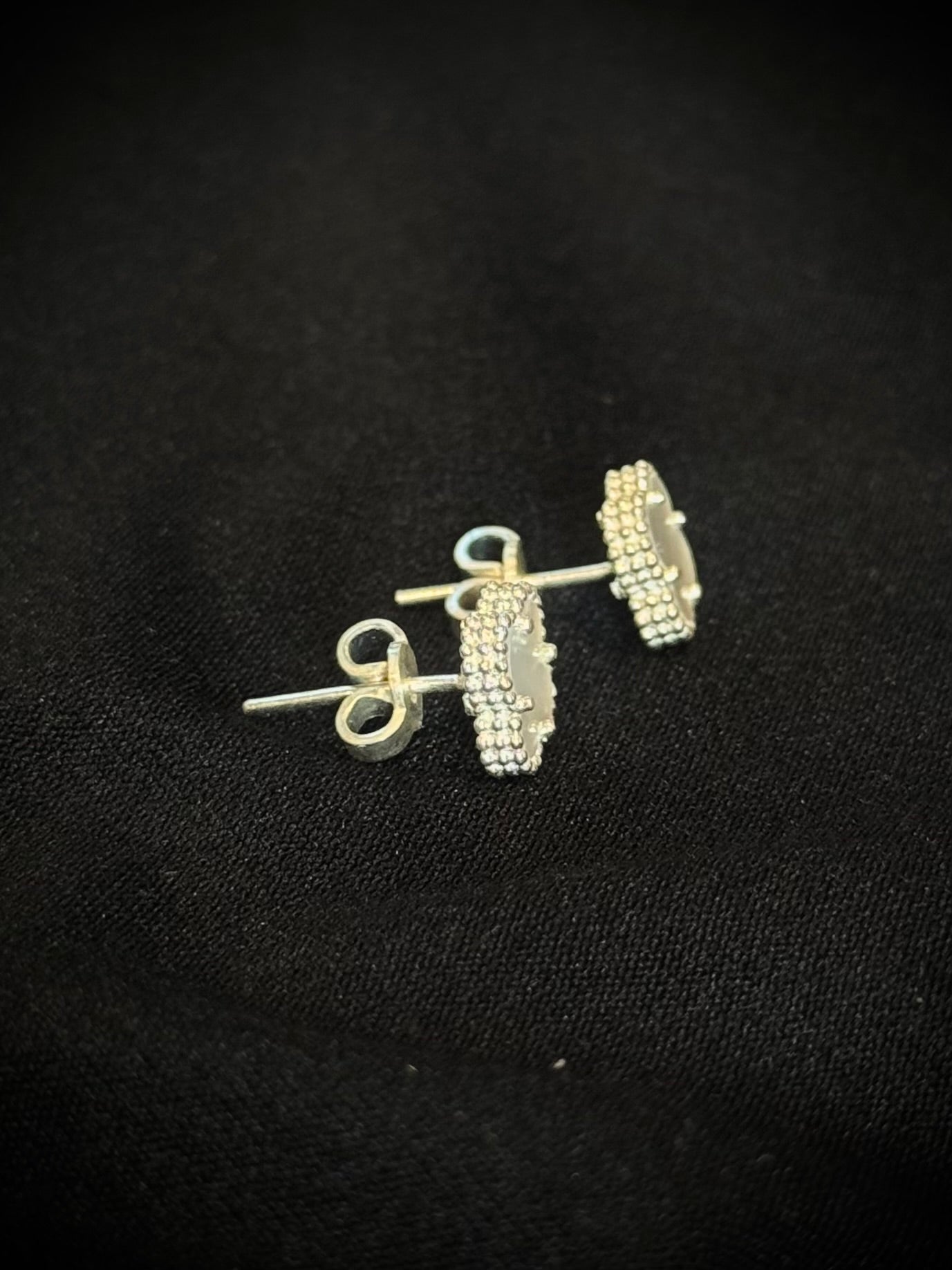 TOPOS Trebol blanco 2gr / 1cm / PLATA Esp. Esp.