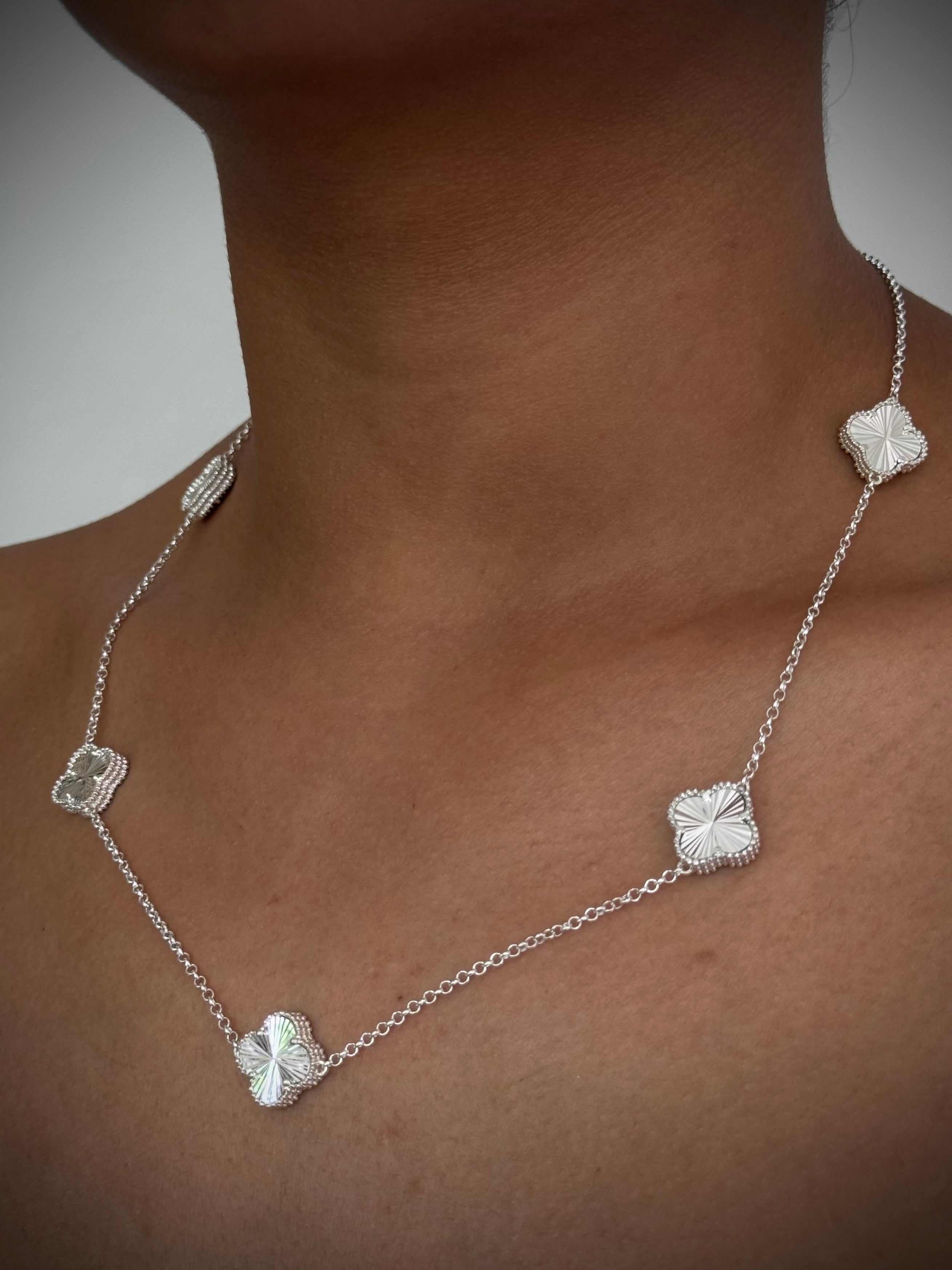 CADENA 5 TREBOL DIAMANTADO 14.54gr / 50cm / PLATA Esp.
