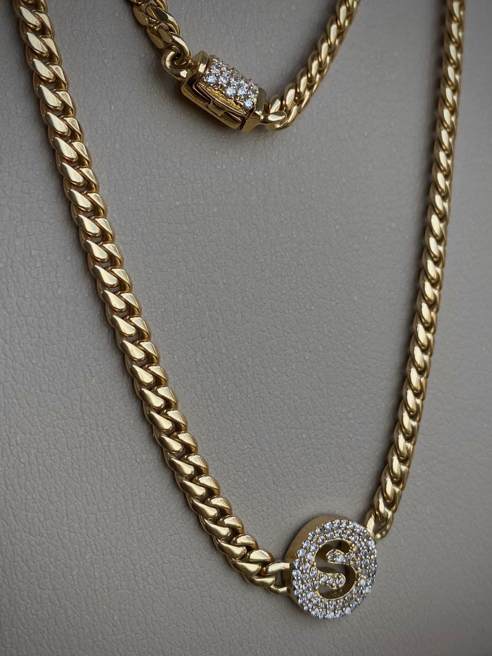 CADENA INICIAL 0,80 CTS DIAMANTES / ORO AMARILLO 30GR
