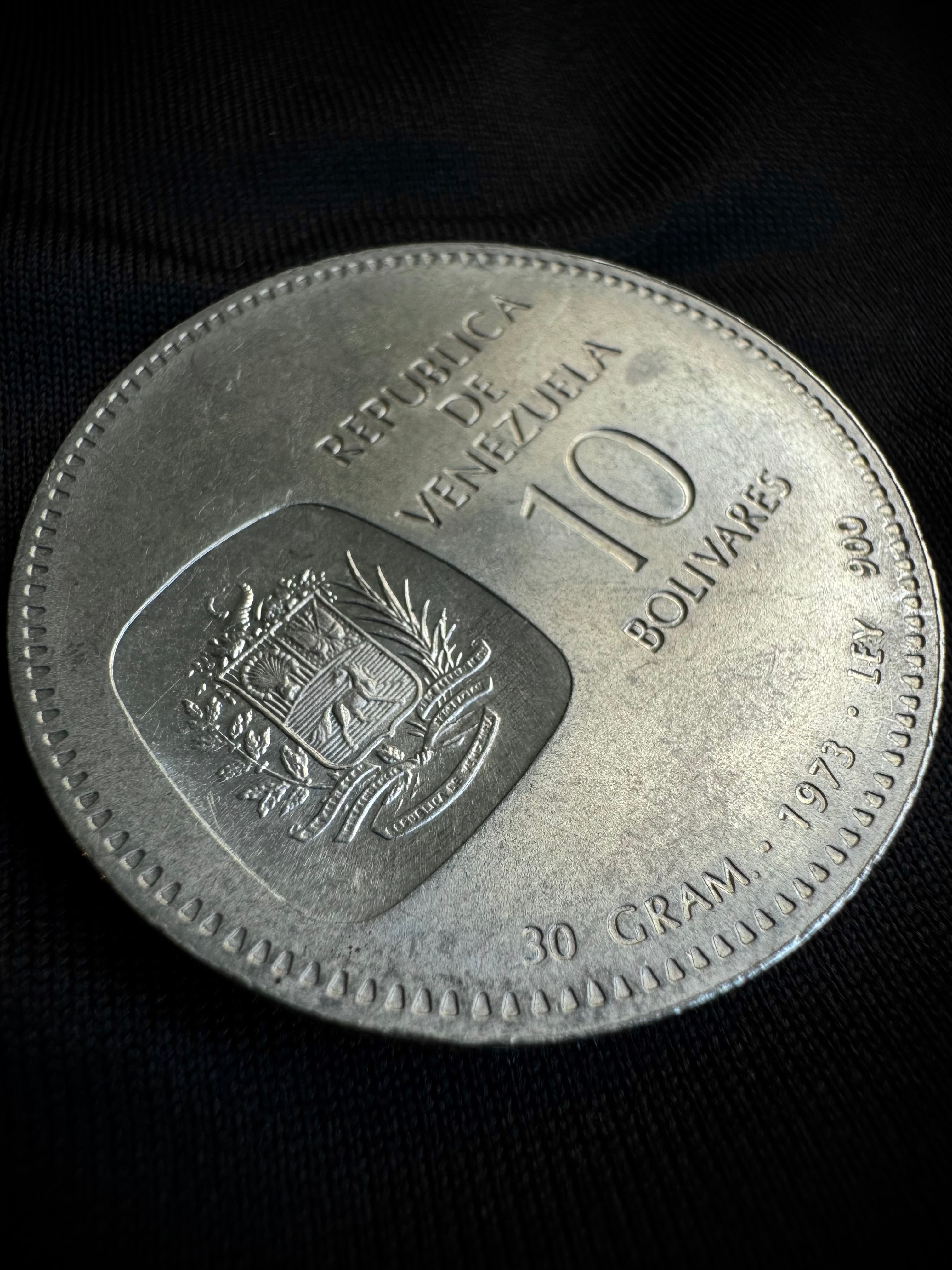 MONEDA VENEZUELA 1973 30.18gr / 3.8cm / PLATAMONEDA