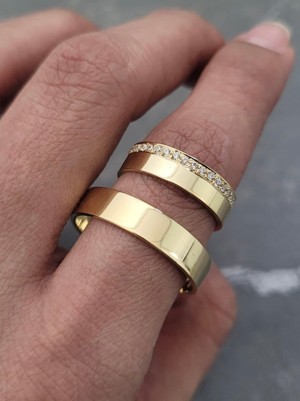 ARGOLLA PAR HORIZONTE 0.30 CTS DIAMANTES 8gr / ORO AMARILLO Nac (Joya)