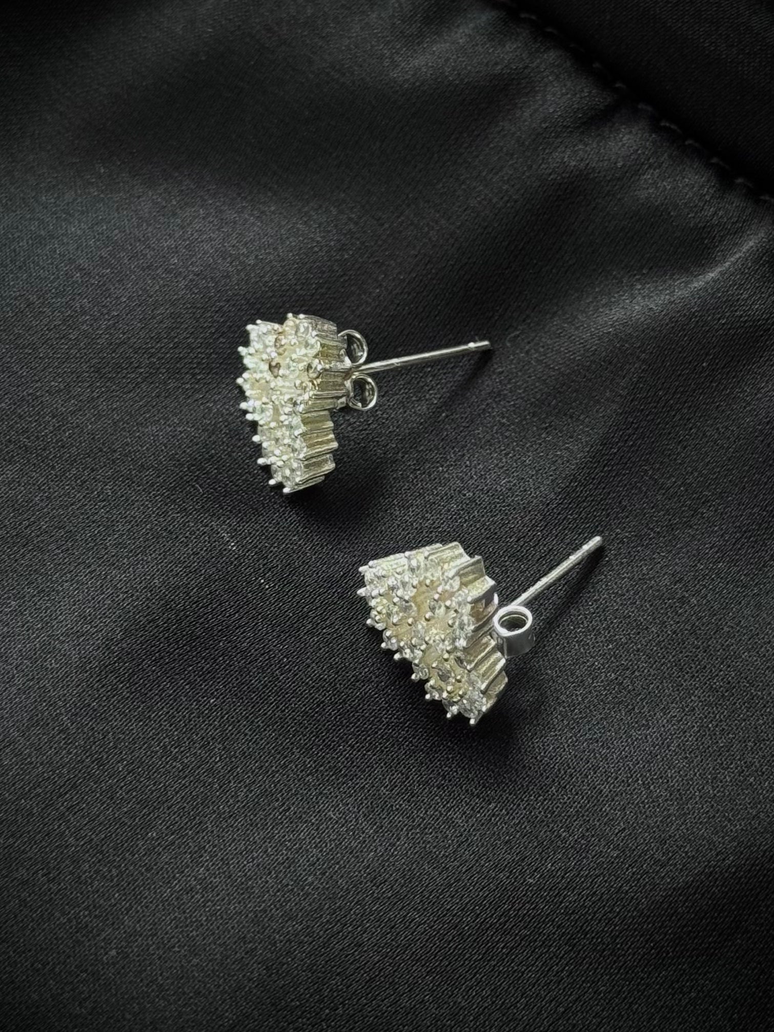 TOPOS ELA 3.43gr / 1.3cm / Plata