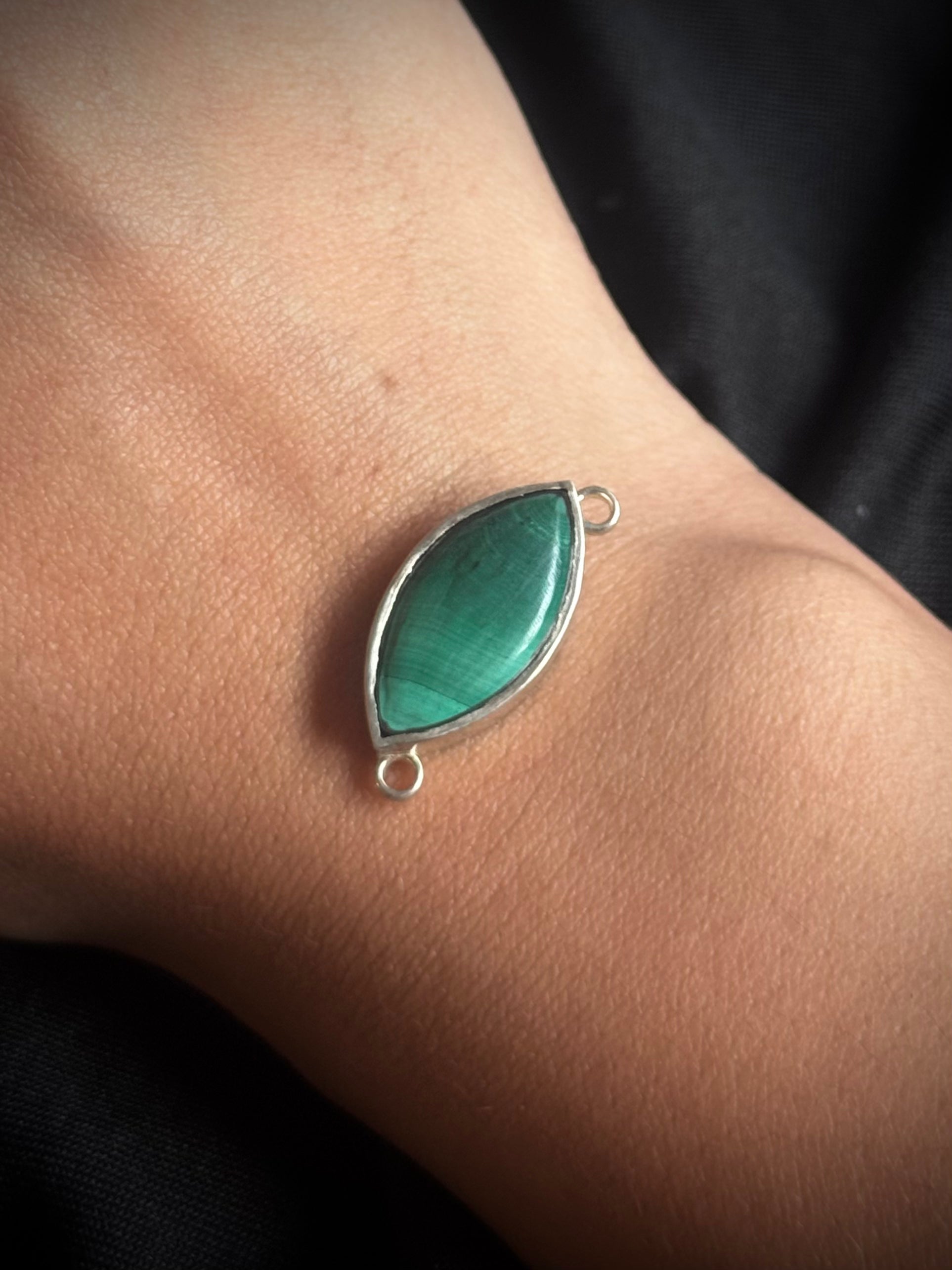 HERRAJE MALAQUITA SLEEVE 3.36gr / 1.1cm / PLATA