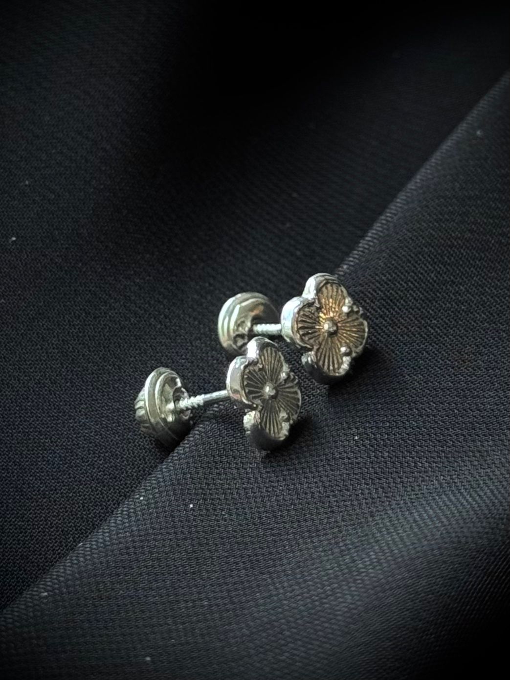 TOPOS TREBOL MINI DIAMANTADOS ROSCA