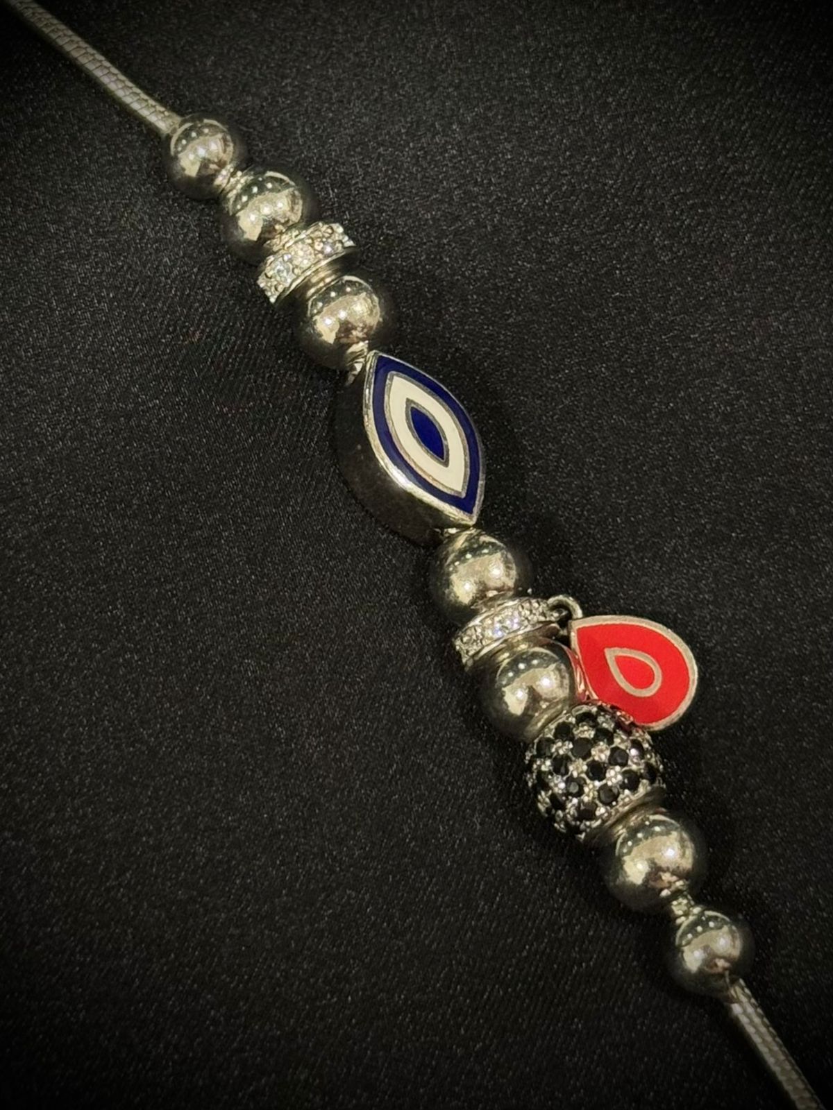 PULSO CHARMS SLEEVE OJO TURCO BOLA DE FUEGO