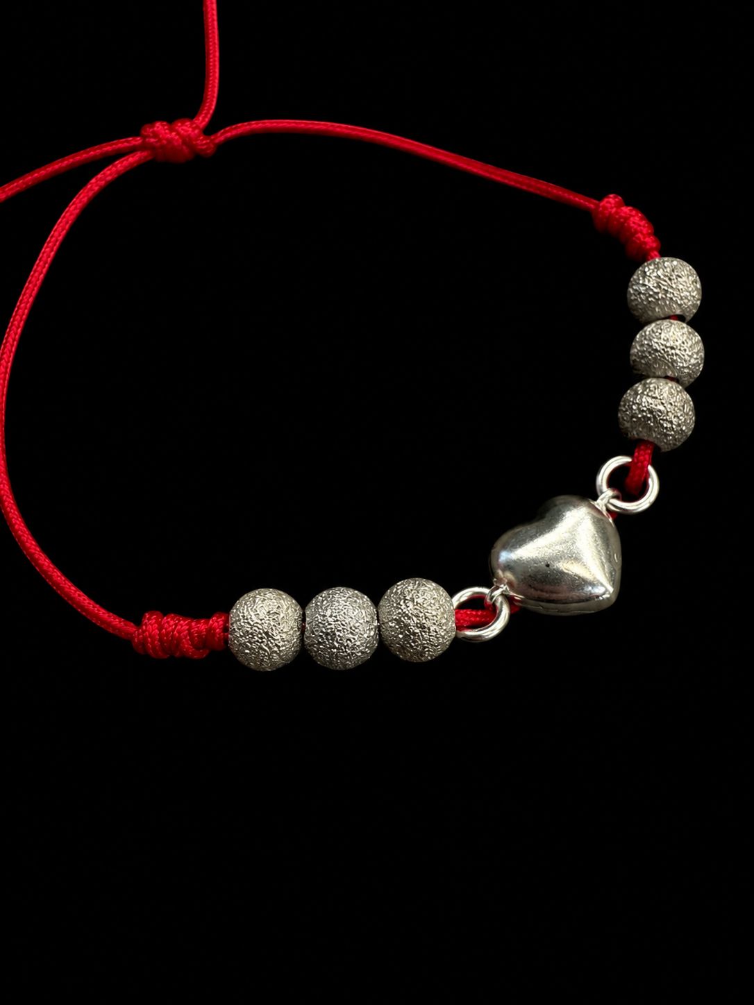 PULSERA HILO ROJO CORAZON 1.38gr / PLATA