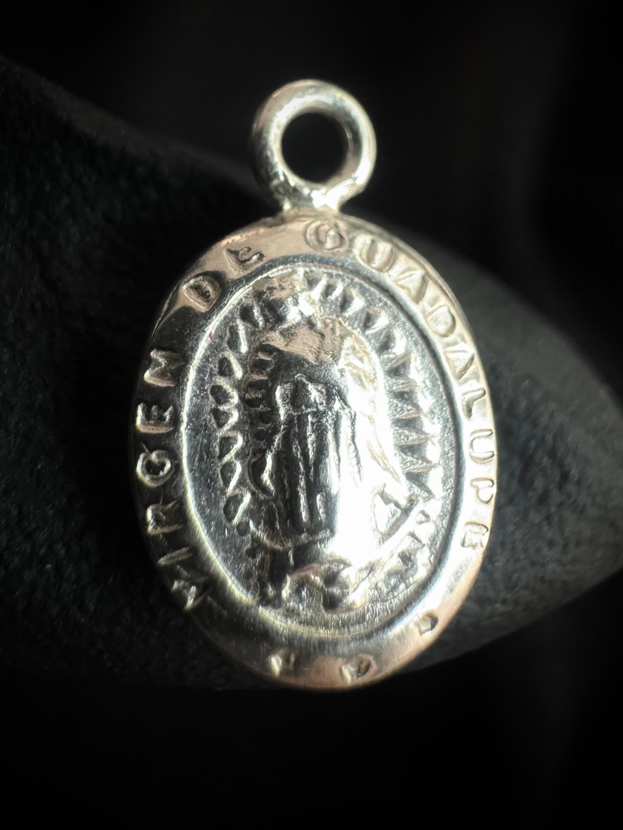 DIJE MEDALLA GUADALUPE 0.62gr / 1.11cm / PLATA