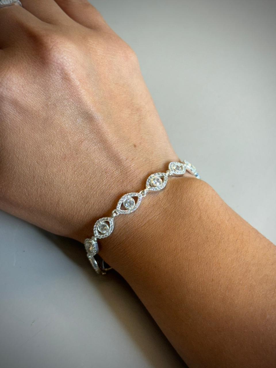 PULSO AJNA SWAROVSKI BLANCO 8.8gr / 15cm / PLATA Esp. Esp.