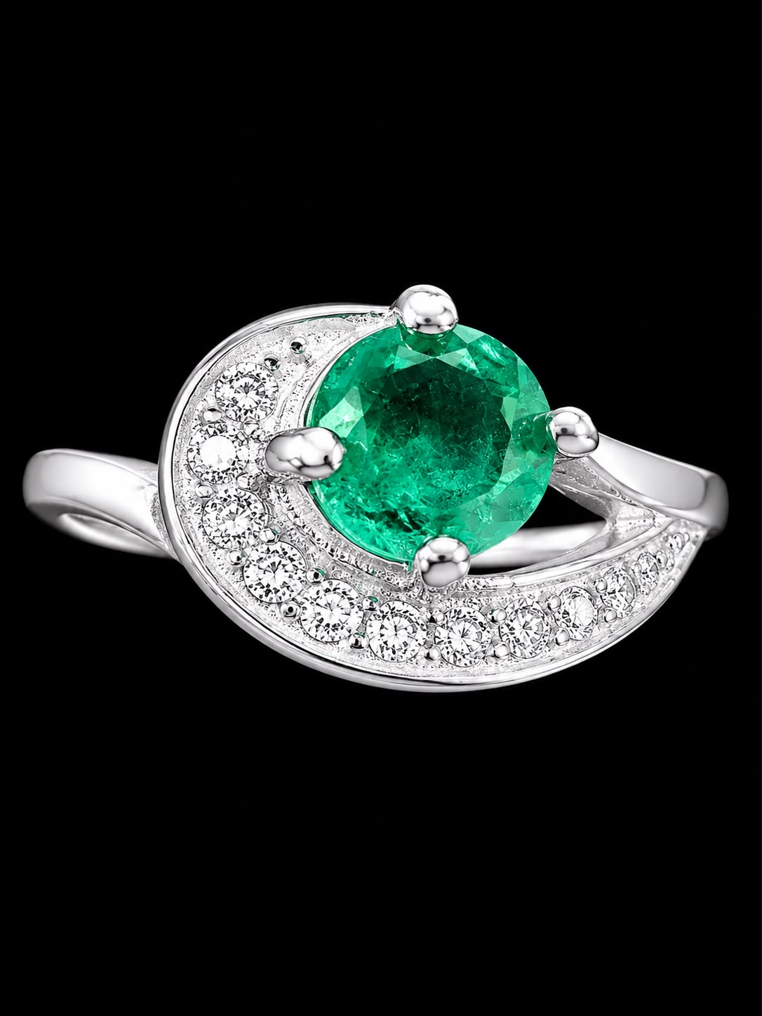 SOLITARIO NESSA ESMERALDA 1.74gr / TALLA 4 1/2 / PLATA (Joya)