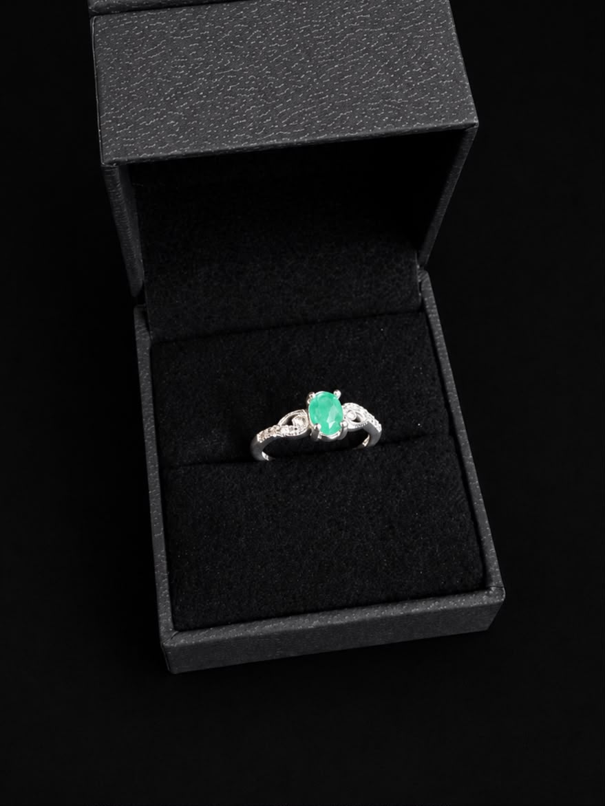 SOLITARIO CLEO ESMERALDA 1.27gr / TALLA 6 3/4 / PLATA (Joya)