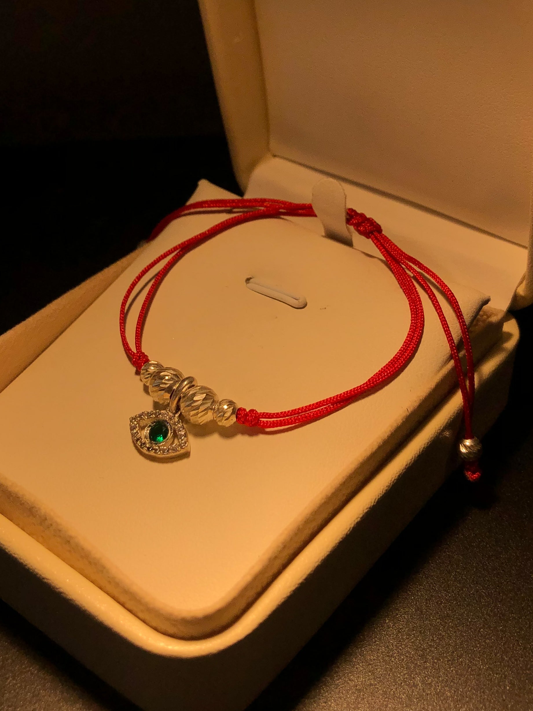 Pulseras hilo
