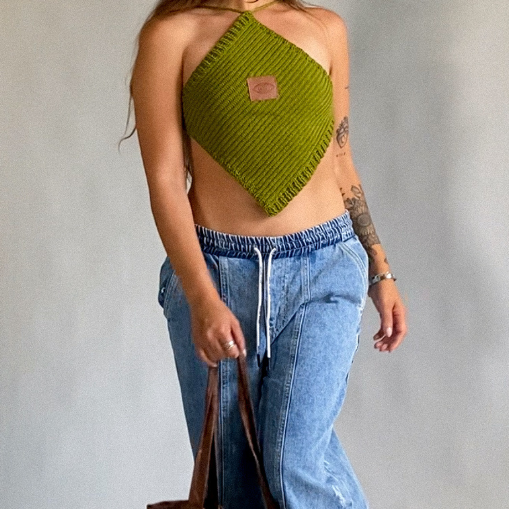 HALTER TOP