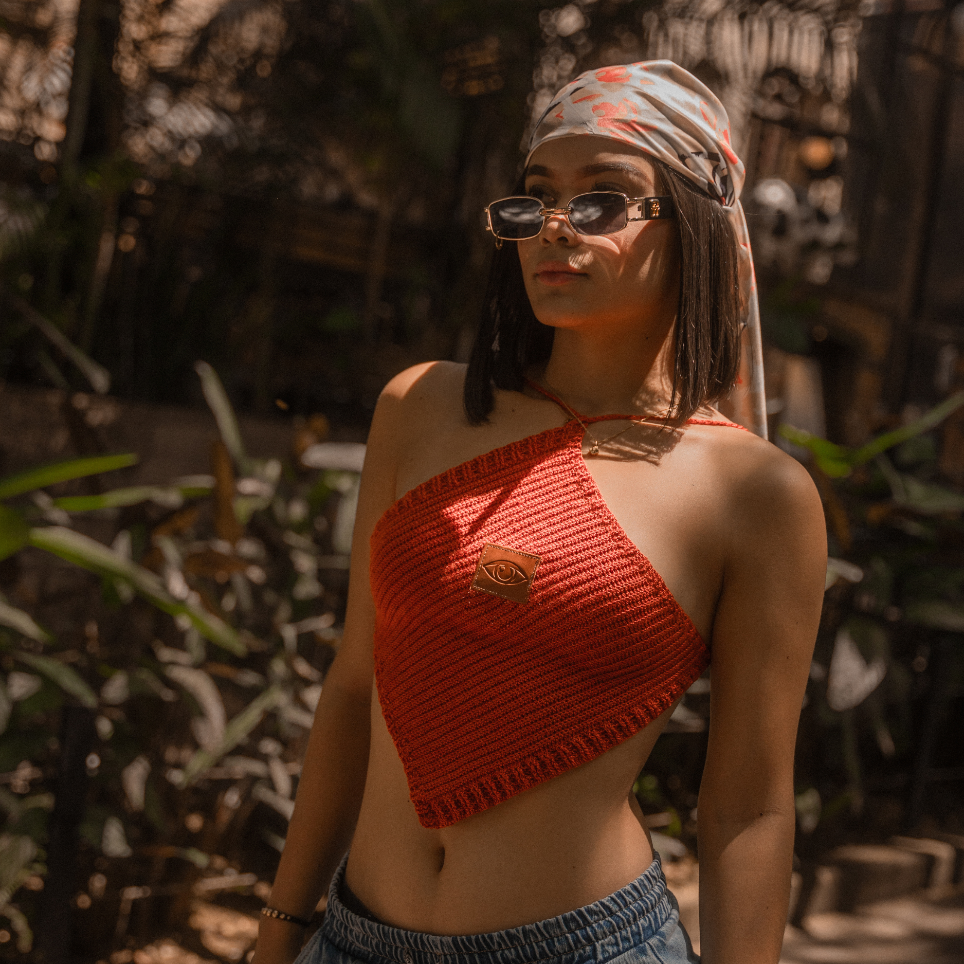 HALTER TOP