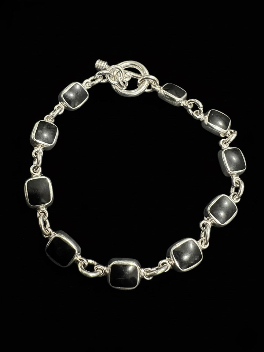 PULSO VINTAGE NEGRO HANDMADE