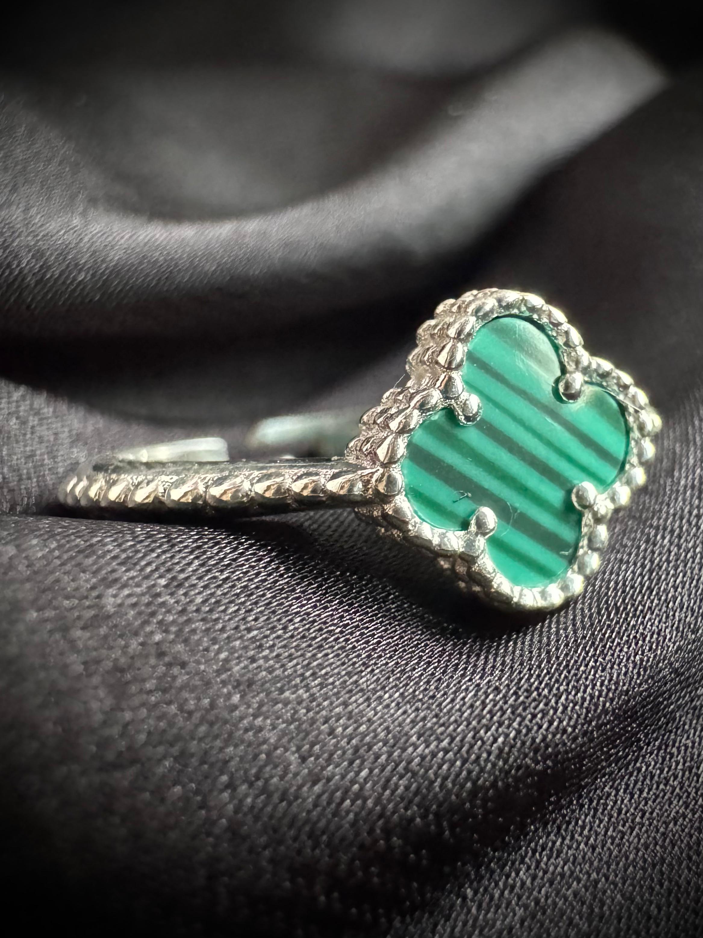 ANILLO TRÈBOL