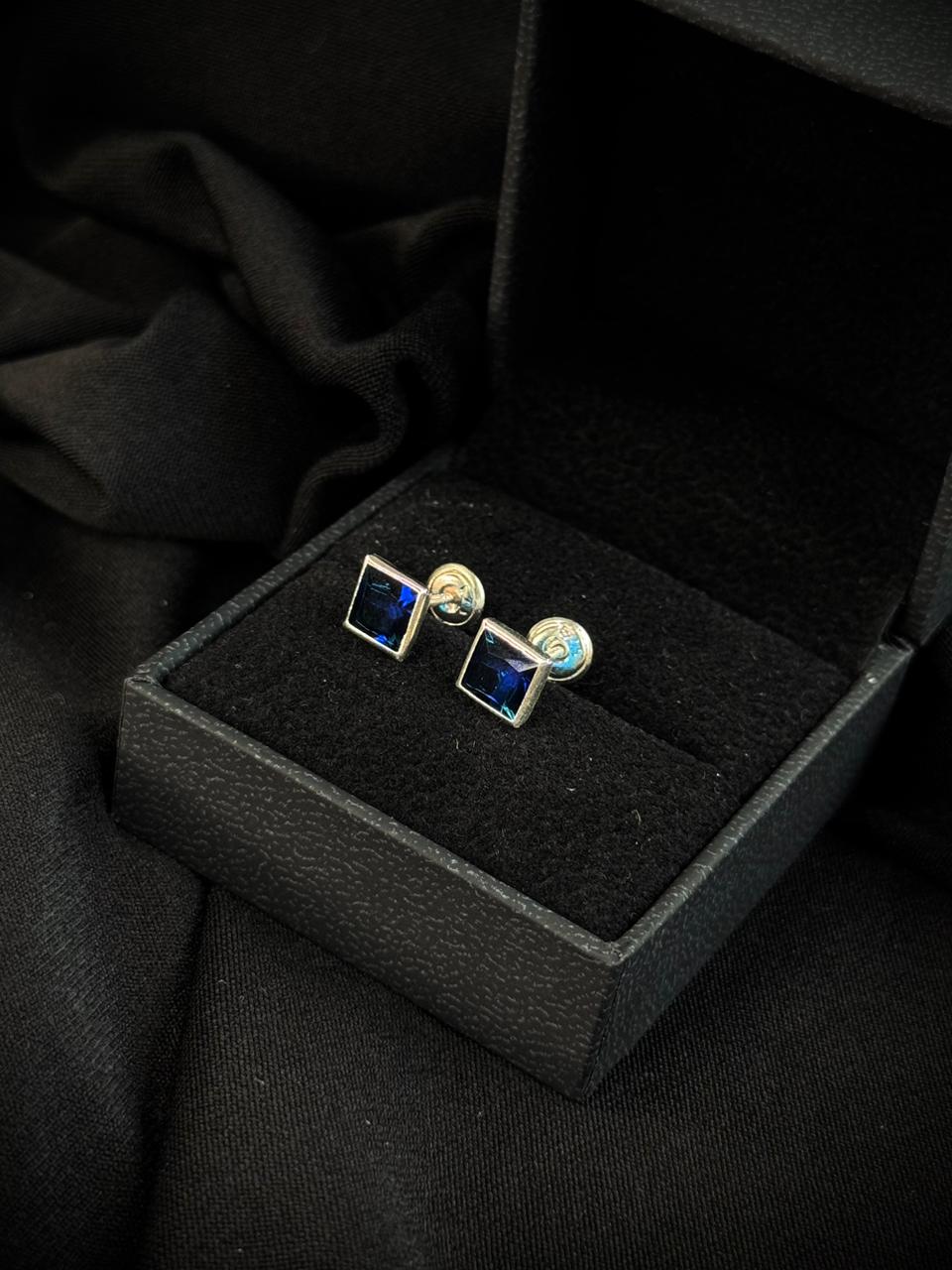 TOPOS CUADRADO CIRCON AZUL 0.89gr / PLATA (Joya)