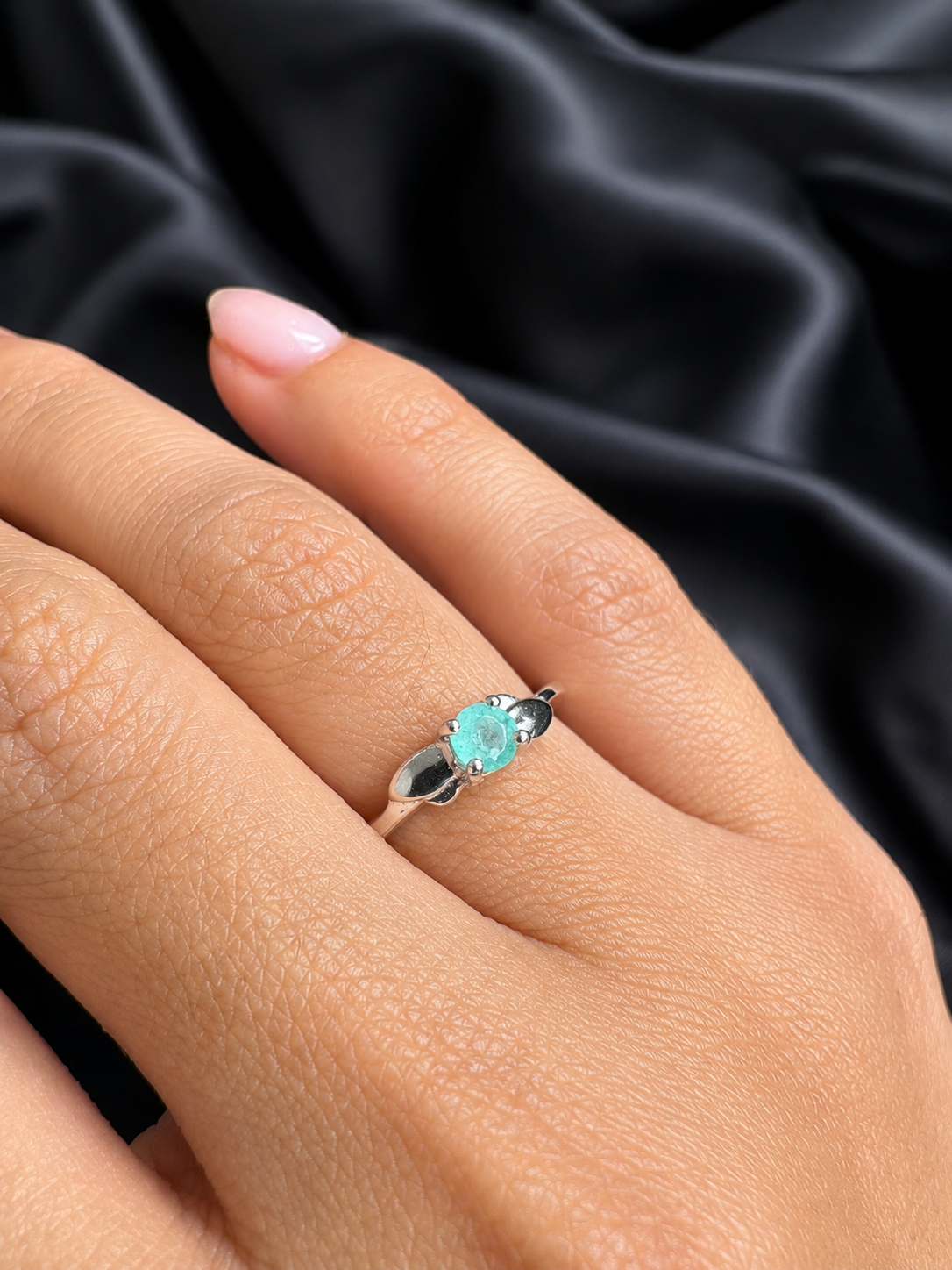 SOLITARIO CHIARA ESMERALDA 1.71gr / TALLA 7 / PLATA (Joya)
