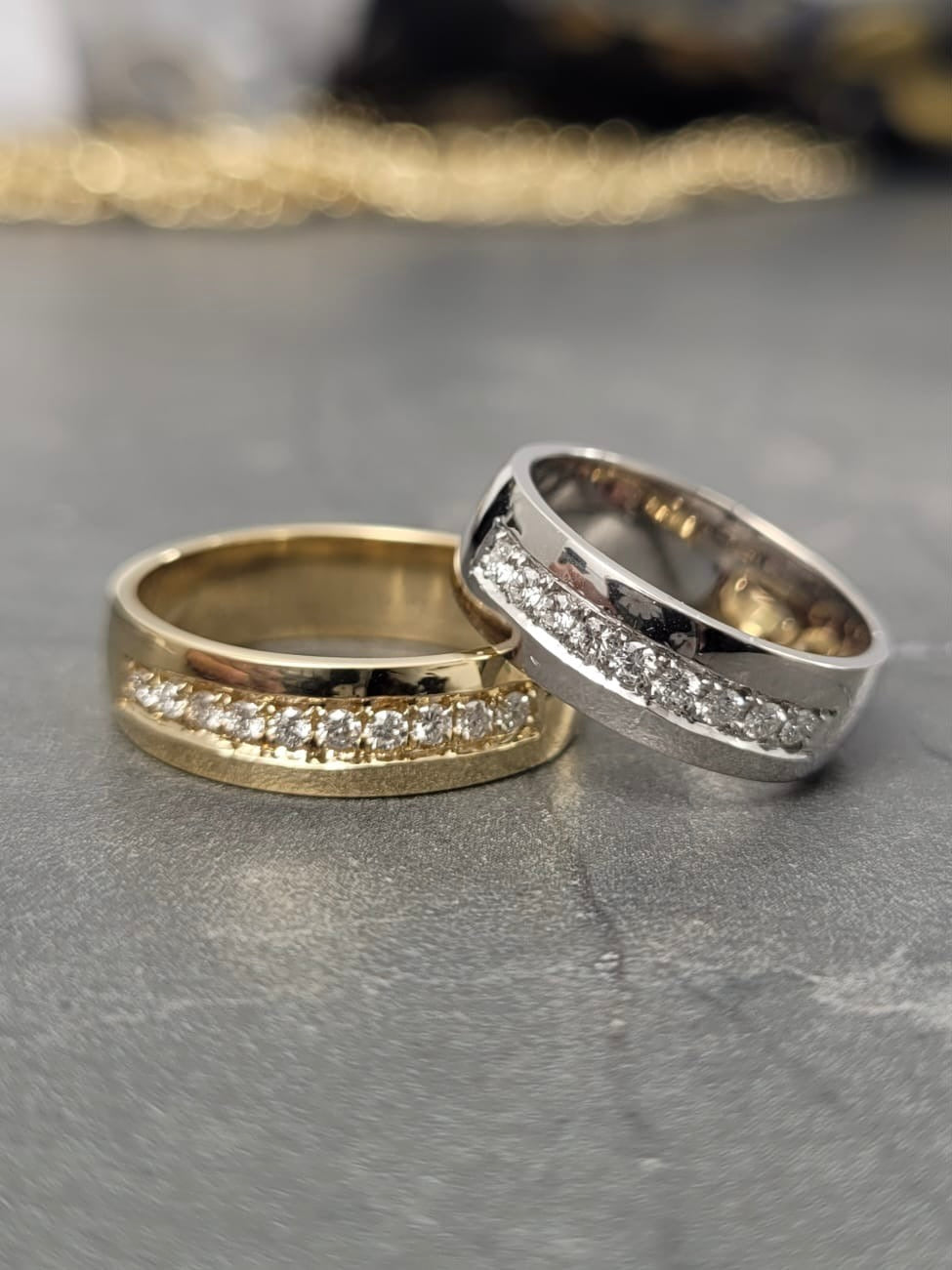 ARGOLLA PAR LUZ 0.40 CTS DIAMANTES 14gr / DOS OROS Nac (Joya)