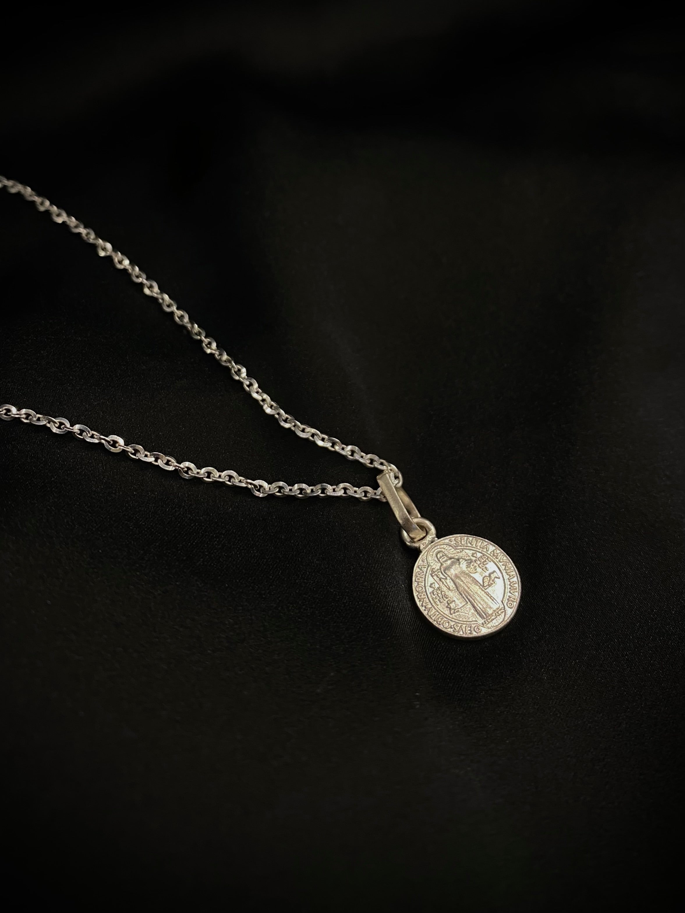 DIJE MEDALLA SAN BENITO 2,7CM
