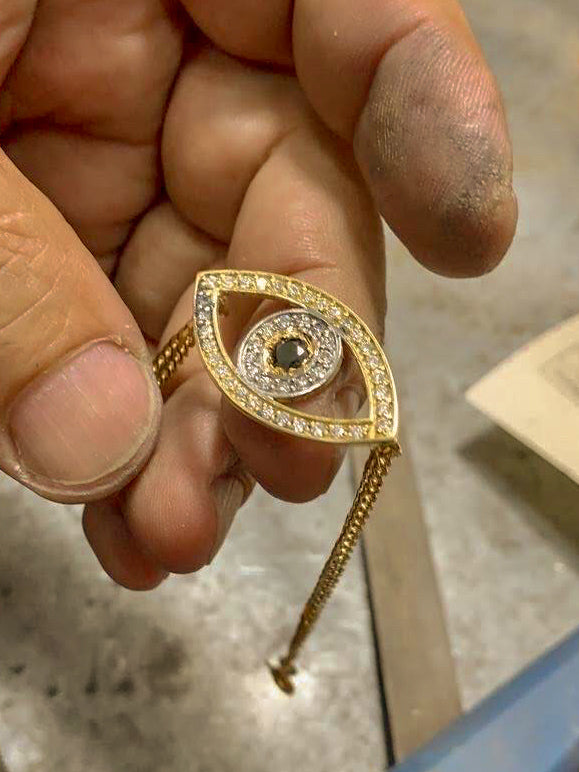 PULSO OJO 2 CTS DIAMANTES / ORO AMARILLO 7GR