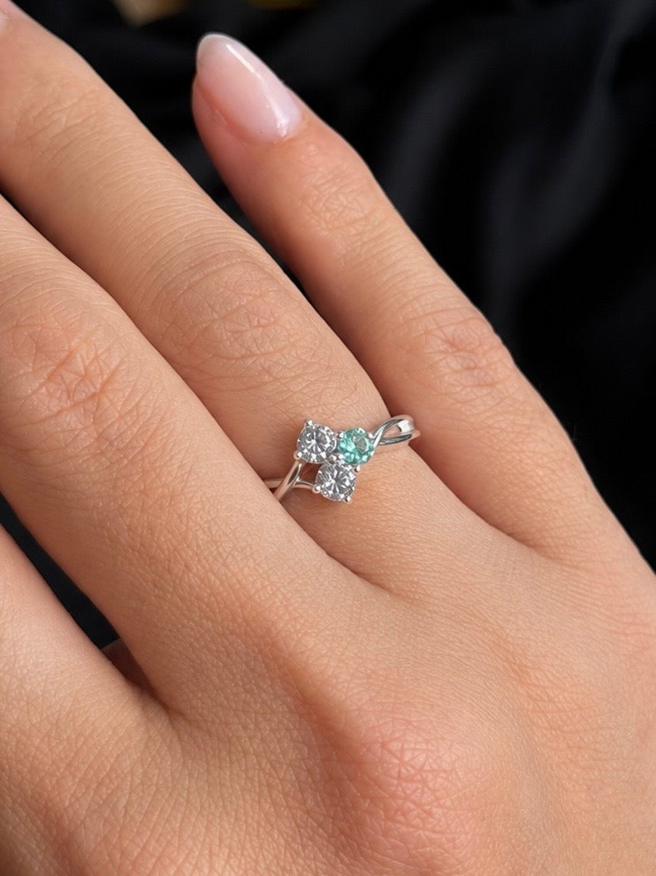 SOLITARIO RENATA ESMERALDA SWAROVSKI 1.77gr / 7 3/4 / PLATA (Joya)