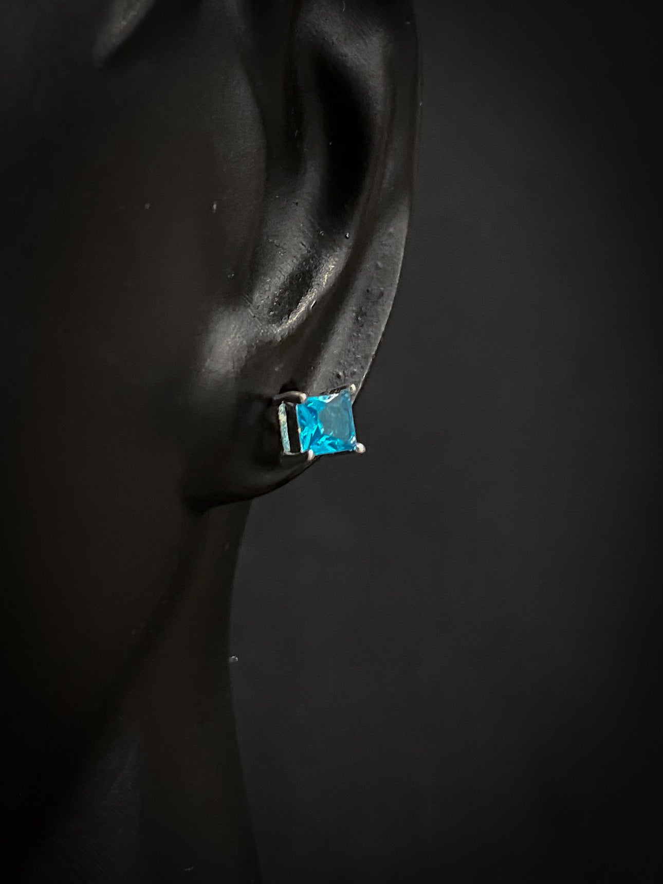 TOPO CUADRADO AZUL CELESTE