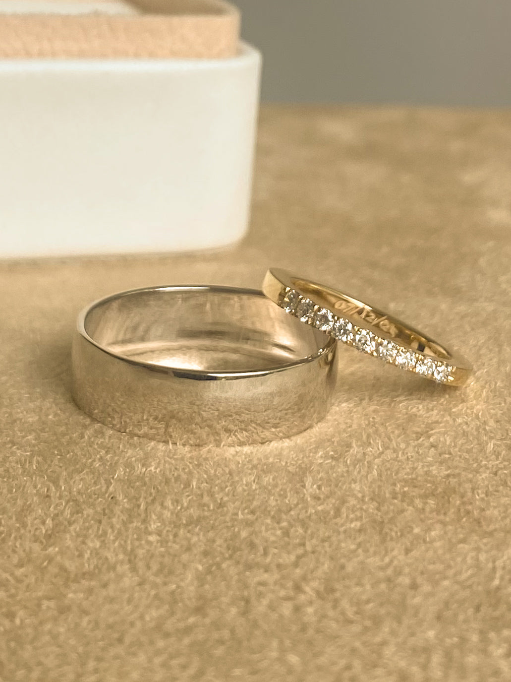 ARGOLLAS ENLACE 0,18 CTS DIAMANTES / ORO AMARILLO 7GR