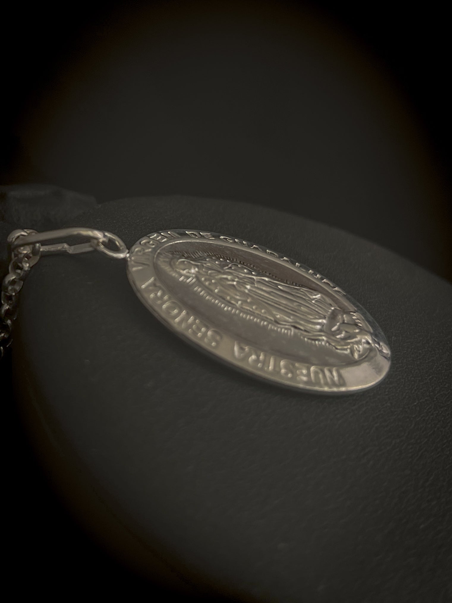 DIJE MEDALLA VIRGEN GUADALUPE