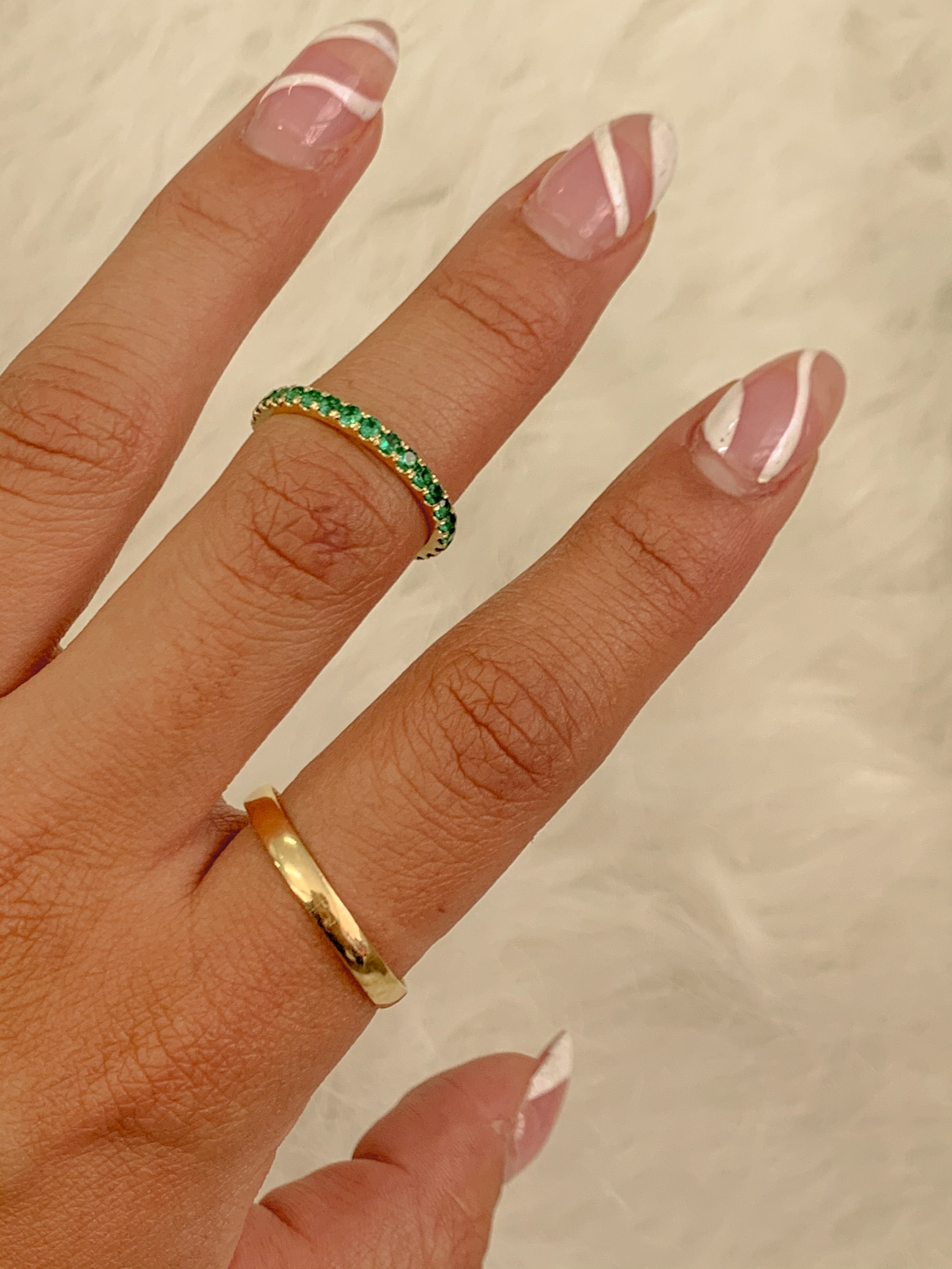 ARGOLLAS ESMERALDA 0,60 CTS / ORO AMARILLO 7GR