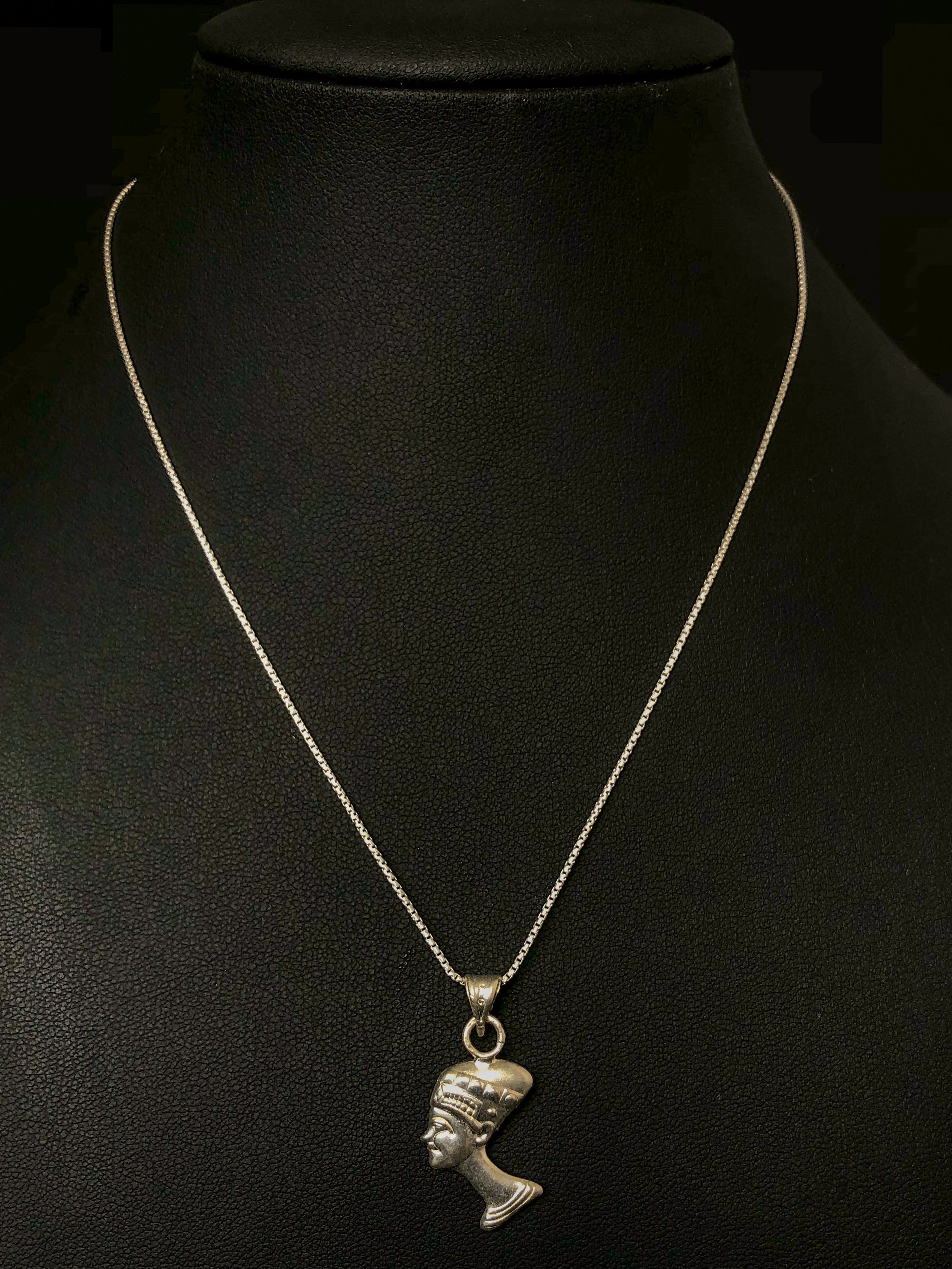 DIJE NEFERTITI 3CM