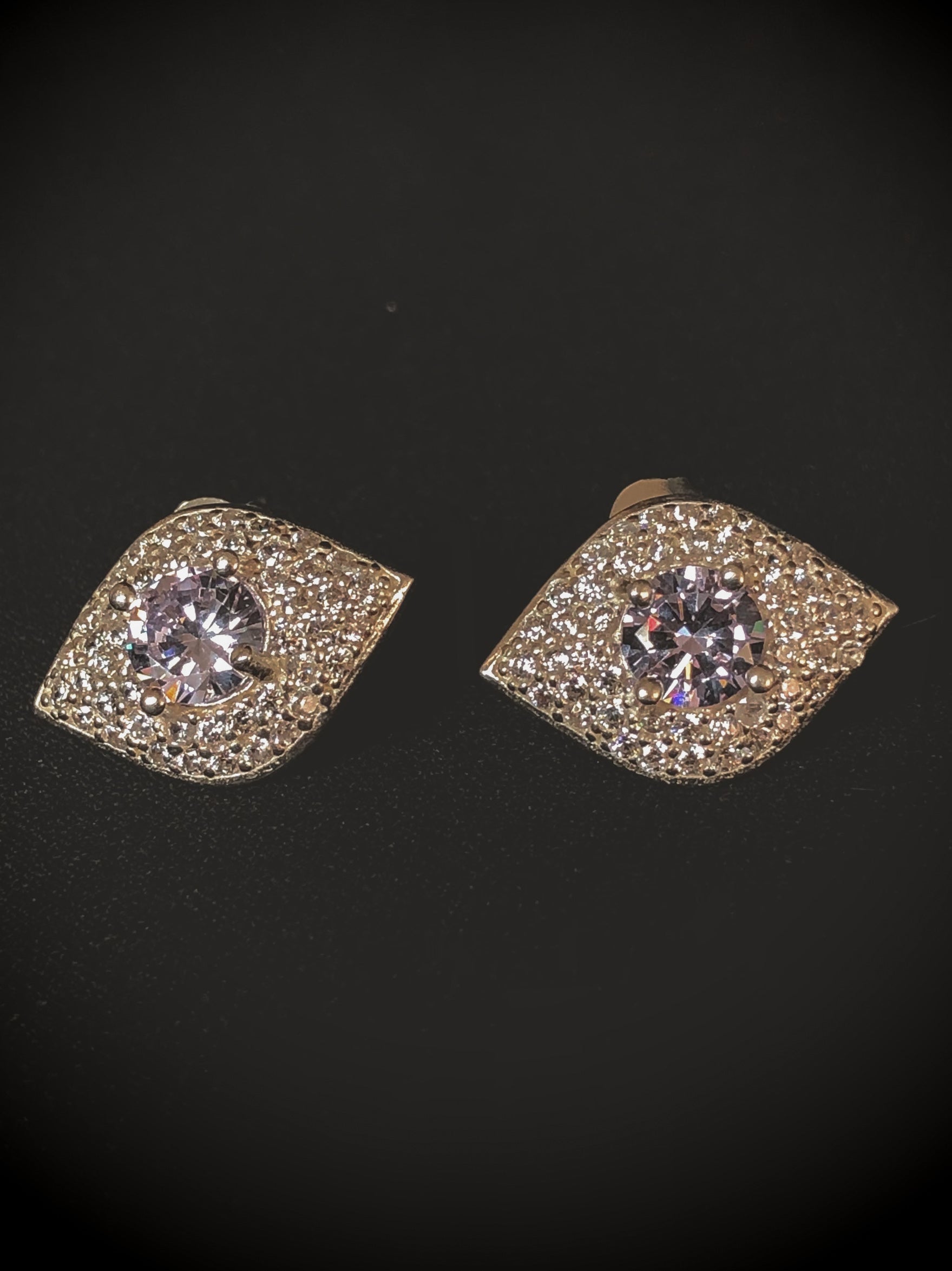 TOPOS OJOS SWAROVSKI LILA