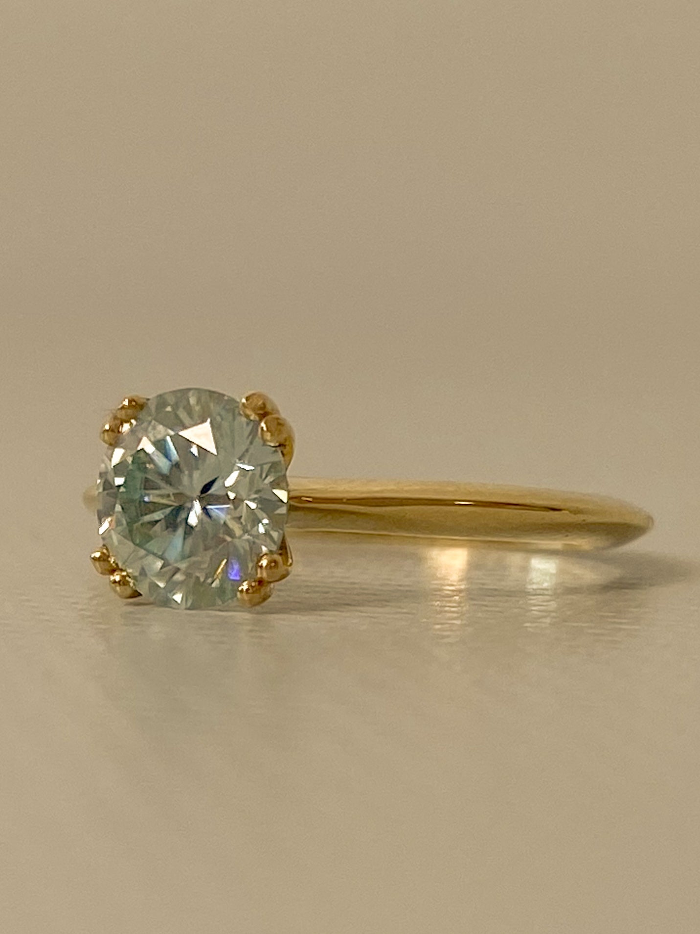 SOLITARIO CLASICO 0,50 CTS DIAMANTES / ORO AMARILLO 3GR