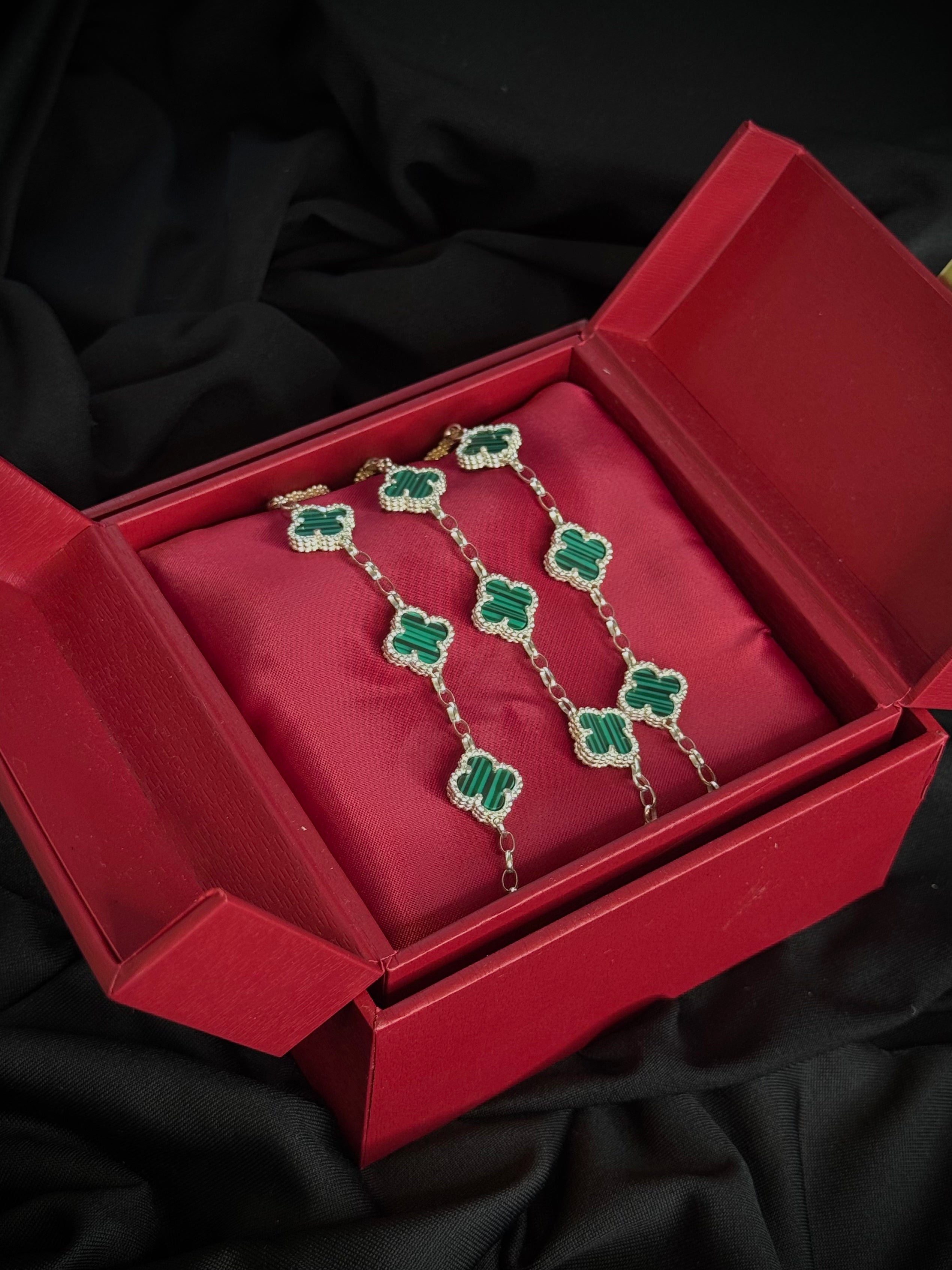 PULSO Trebol verde 7.8gr / 19cm / PLATA Esp. Esp.
