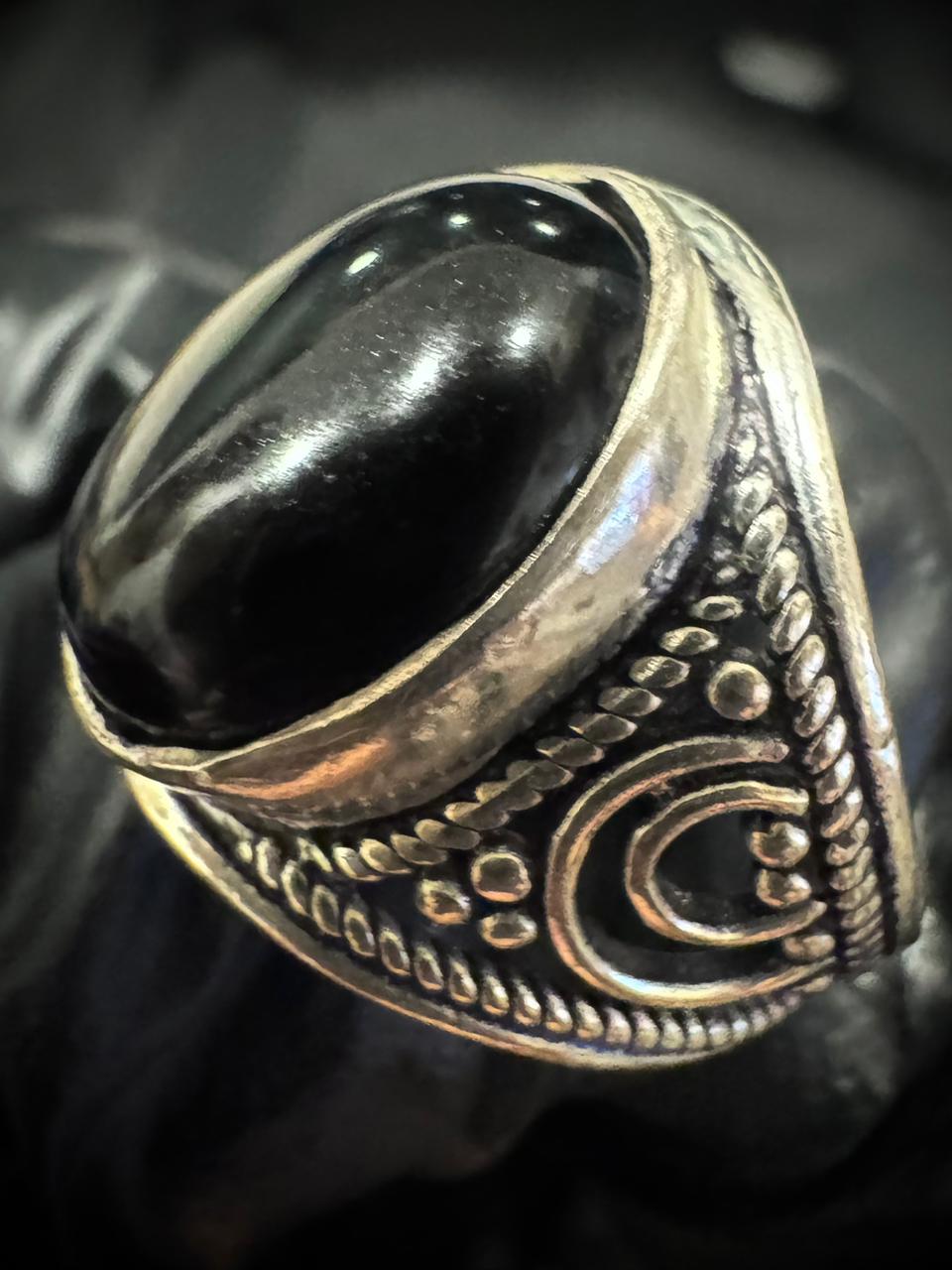 ANILLO ORÁCULO