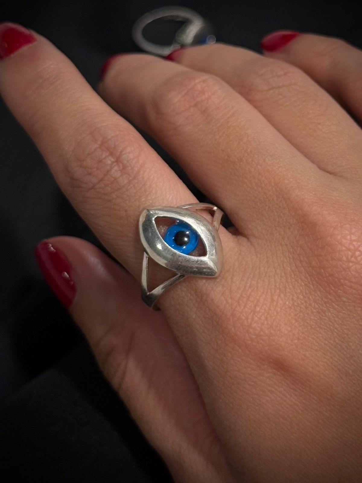 SOLITARIO MIRADA AZUL
