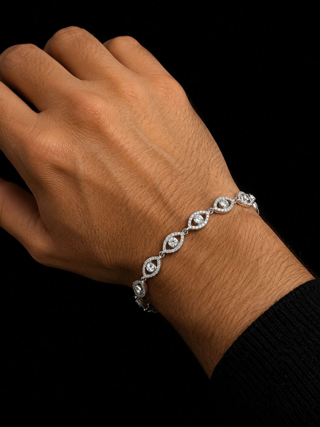 PULSO AJNA SWAROVSKI BLANCO 11.57gr / 19cm / PLATA Esp. Esp.