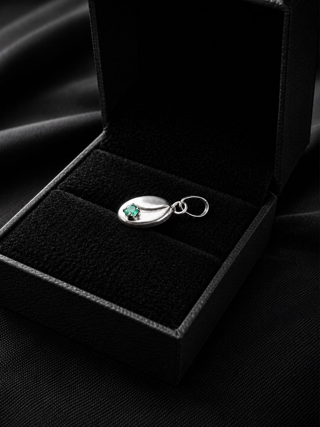 DIJE COFFE ESMERALDA 0.41gr / 1cm / PLATA (Joya)