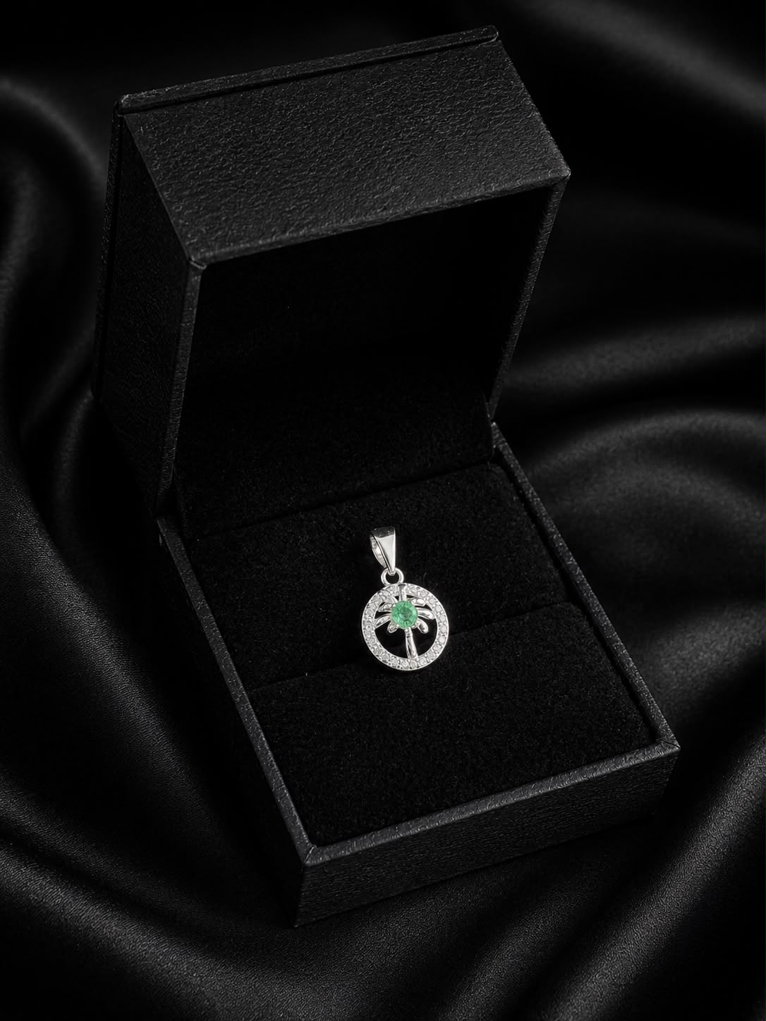 SET BRISA ESMERALDA 2.6gr / PLATA (Joya)