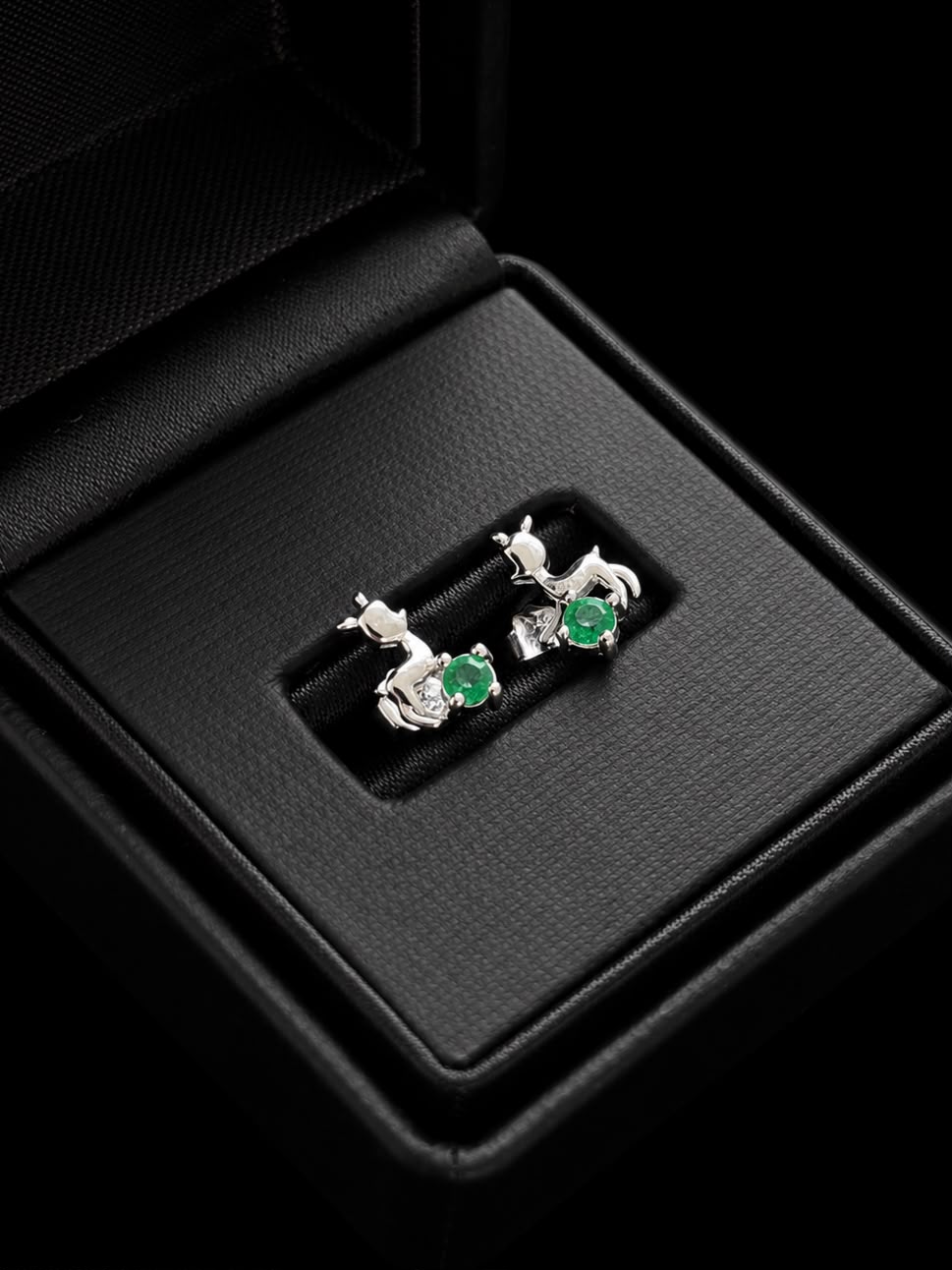 TOPOS DESTELLO ESMERALDA 1.16gr / 1.16cm / PLATA (Joya)