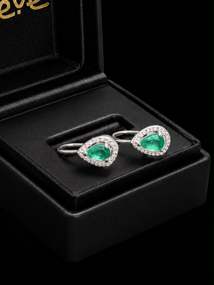 PENDIENTES LAGRIMA ESMERALDA 2.71gr / 1.14cm / PLATA (Joya)